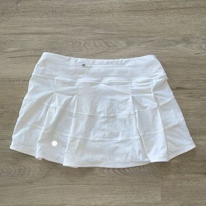 Lululemon White Skirt- Size 4